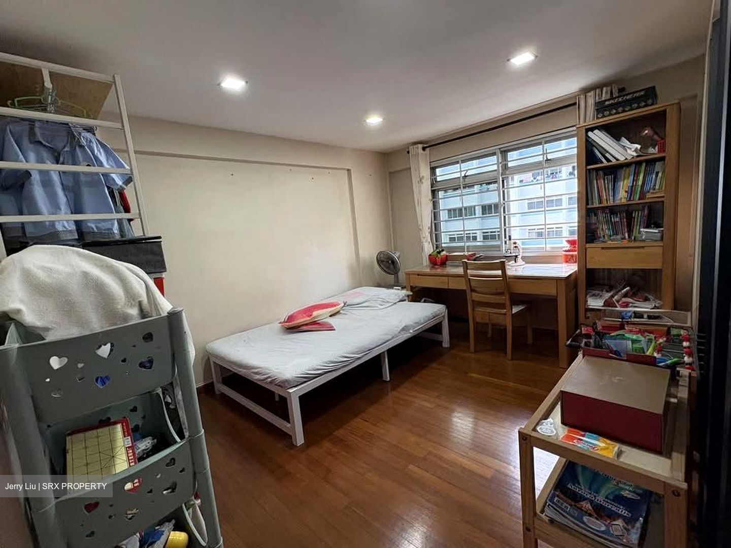 Blk 323 Woodlands Street 32 (Woodlands), HDB Executive #580126841